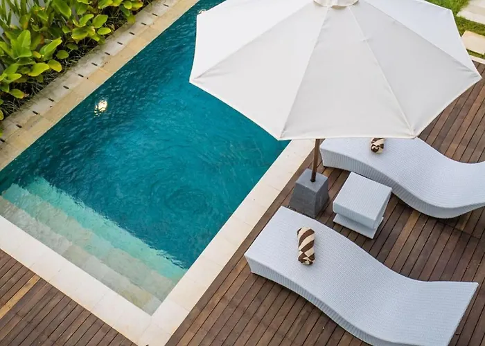 White Light 3br Pool With Rooftop By Bali Bliss