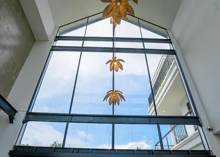 Ferienhaus White Light 3br Pool With Rooftop By Bali Bliss Regierungsbezirk Badung