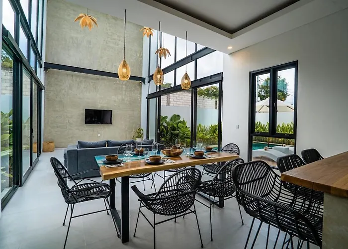 White Light 3br Pool With Rooftop By Bali Bliss * Regierungsbezirk Badung